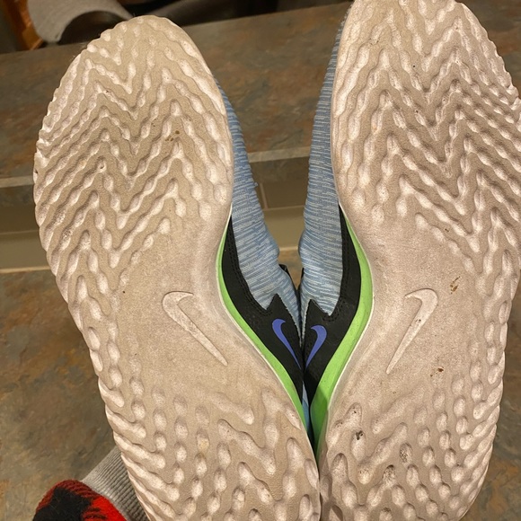 Mens Nikes Size 11.5 - Picture 4 of 6